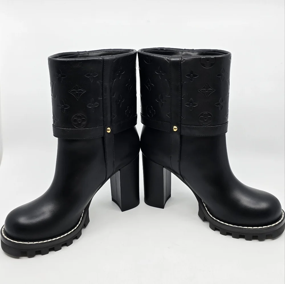 Louis Vuitton Star Trail Ankle Boot - Picture 7 of 15